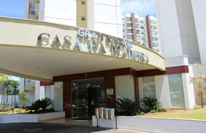 Apartment No Casa Da Madeira Em Caldas Novas-go *