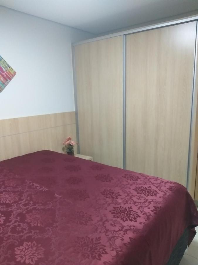 Apartment No Casa Da Madeira Em Caldas Novas-go *