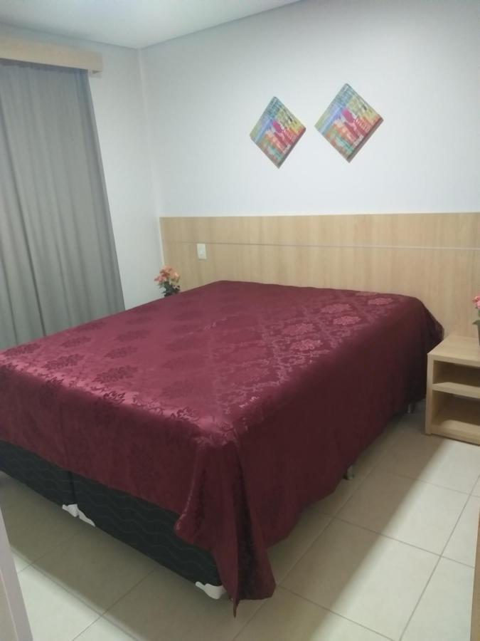Apartment No Casa Da Madeira Em Caldas Novas-go